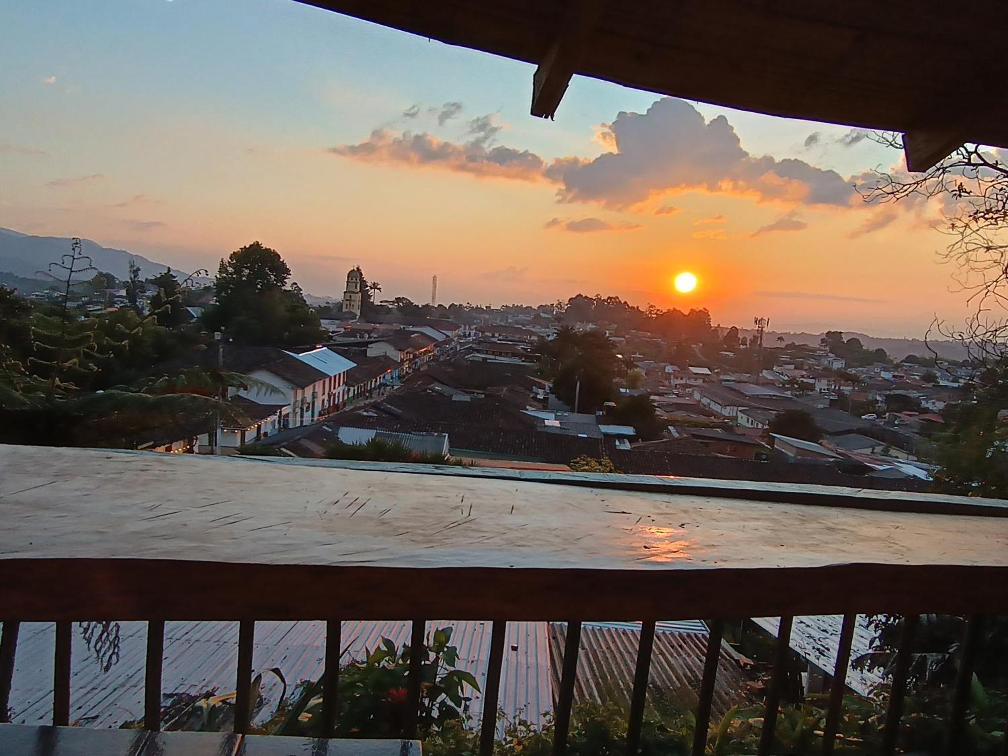 Atardecer De Salento Hotel Bagian luar foto